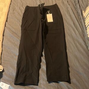 Everlane Black Straight Leg Pants Relaxed Fit